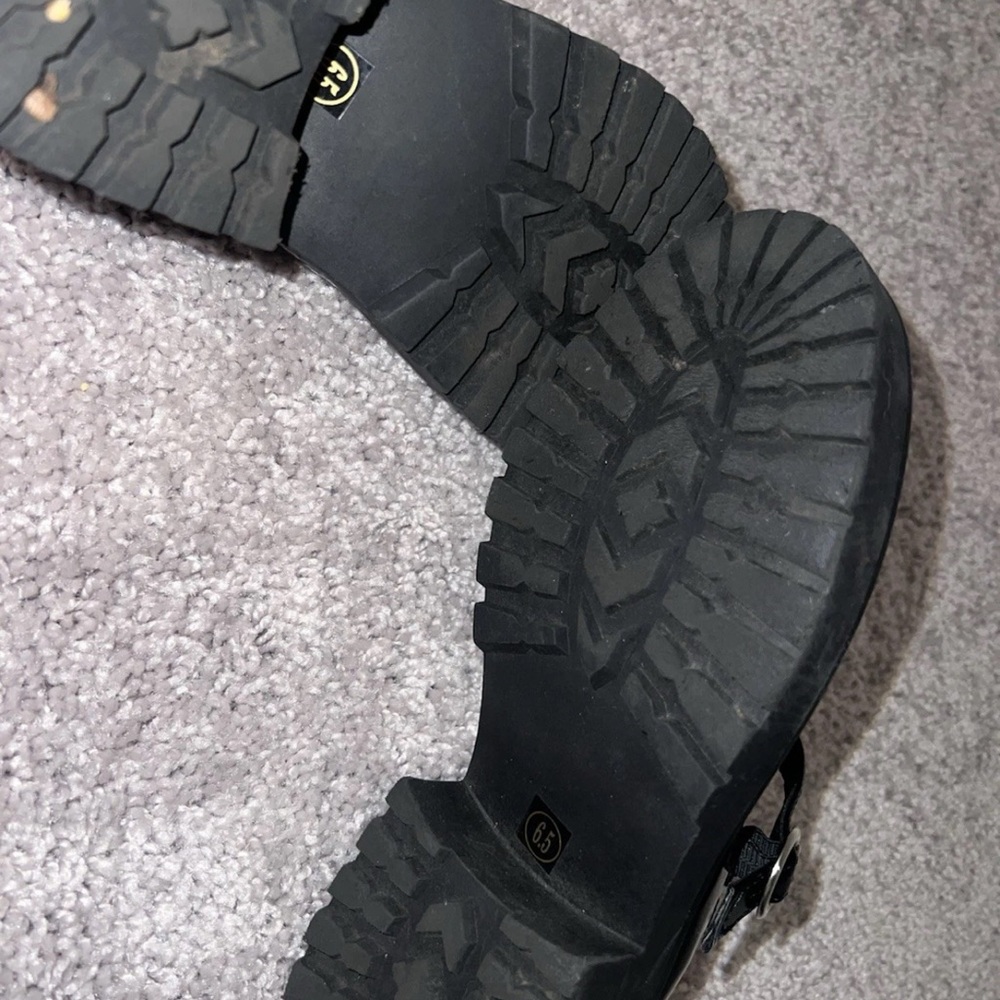 Steve Madden Black Patent Mary Jane Platforms - Picture 5 of 5